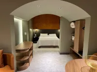 Mogano Premium Hotel - Eletroposto Hotels near Parque de Exposições Tancredo de Almeida Neves