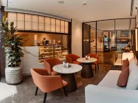 Travancore Court Hotels near Subhash Park