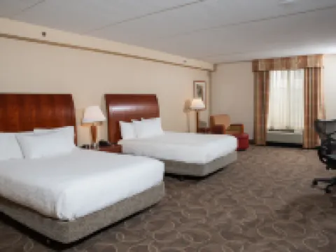 Hilton Garden Inn Erie Hotels in Summit Township