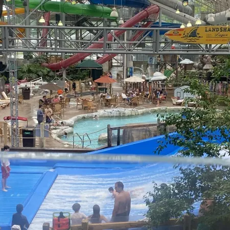 Jay Peak 3 Bedroom Trailside Condo. Closest Walk to Ice Rink and Water Park!! Hotels in Jay