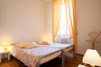 Appartement T3 Dans une Maison de Caractère à Proximité du Centre Ville