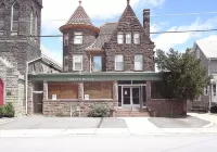 Spacious 2BR Getaway in Dubois – Relax and Unwind!