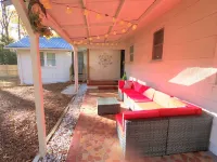 The Vista / Luxe • Upscale • Immaculate • Spacious Hotel a Center Point