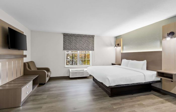 MainStay Suites Columbia Harbison