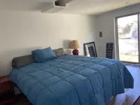 Surfer's Getaway Hotels in Newport