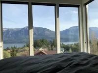 Epic Columbia River views * New Modern Home in the heart of the gorge. Hotels in Carson