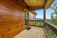 Romantic retreat with spectacular mountain view.