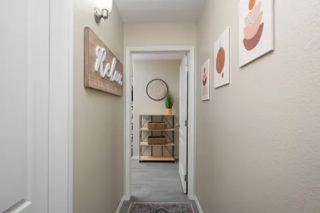 Smart lock Boho chic 4 min from Airport