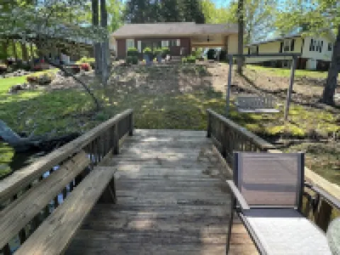 Lakefront Getaway - 2Bd 1 Ba - Boat Dock Hotels in Eldorado