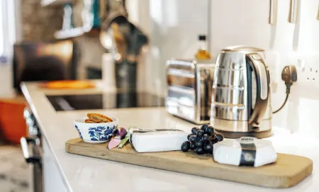 Cozy Cotswold Dog Friendly Retreat Отели в г. Нортлич