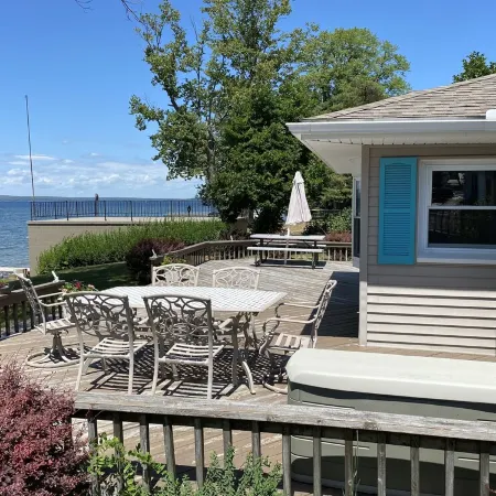 All-Season Waterfront Home on SE Hubbard Lake!