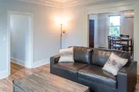 Modern Modest Design  Newburgh, Beacon, Westpoint  2nd. FL Apt.