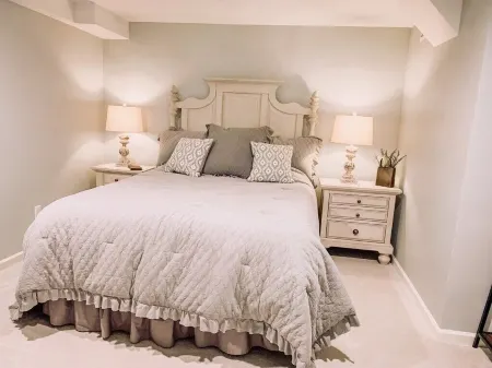 [Optional Hot Tub] Farmhouse style apartment - newly renovated