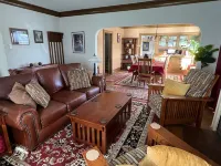 Craftsman Gem Near Convention Center, Tacoma Dome & Transit to Seattle World Cup