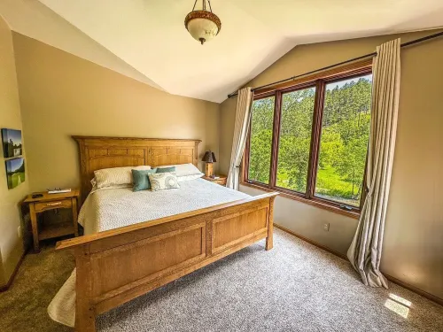 Rally Rental! Creekside Estate in Magic Canyon - 4-Star