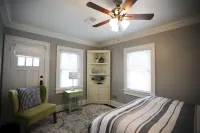 30 Second Walk To Downtown Hotel a Elkhart Lake