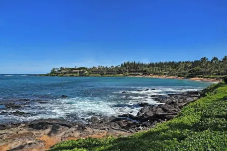 Modern Ocean Breeze Oasis, Beautiful Maui Condo