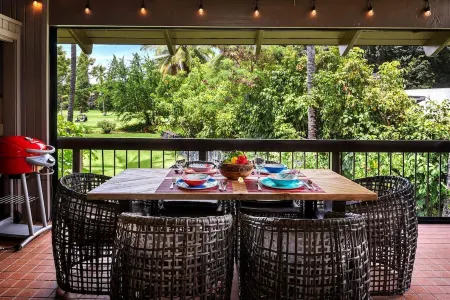 Oceanfront resort, Kanaloa at Kona, Sleeps 6