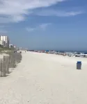Gorgeous 2BD/2BA Condo... Location, Location.. Oceanfront - 25 steps to the sand