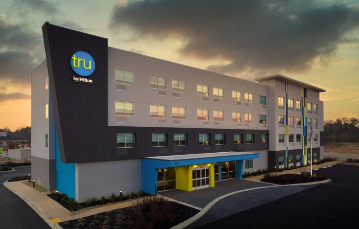 Tru by Hilton Tupelo