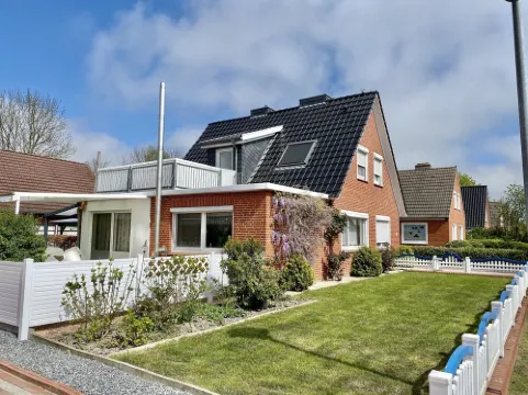 Vacation apartment, ground floor, WLAN, covered terrace, wood-burning stove