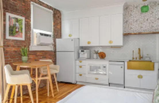 Live Oak Condo on Oglethorpe Square