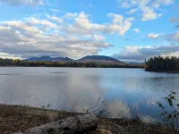 Wilderness Retreat 3-bedroom cabin in Eustis, Maine