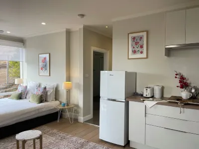 Beachside Studio styled space with sea views and 3 minute walk to the beach