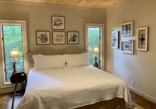 NestleInn: Your Ultimate Mountain Escape - Where Luxury Meets Nature's Embrace!