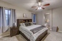 Your Home Away From Home in the Sunshine! Minutes from great amenities. - 4-Star