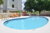 Hampton Inn & Suites Ocala - Pools