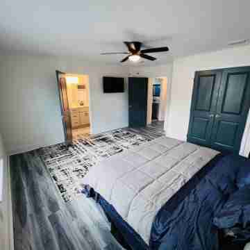 THE BLUE PEARL / UNIT B Rooms