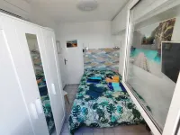 T2 Avec Piscine, Parking, Wifi, Netflix, Clim, Terrasse Vue Extra ! Hotel a Sete
