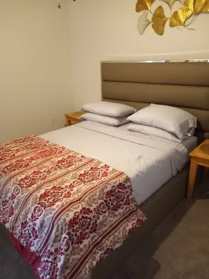 Just mins from ocean and major attractions Hotels near Little River Neck Park
