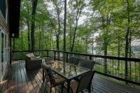The Tree fort on Lower Long Lake