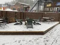 2BR Ground Floor Condo W/Easy Access to Chile Express!!!!