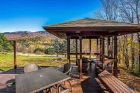Huge Waterbury Home near Stowe Mountain / views & sauna