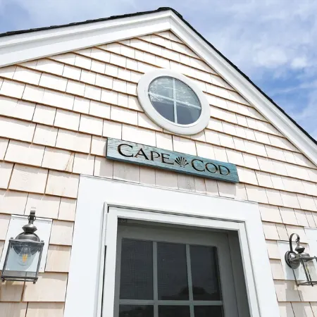 Luxury Monument Beach Villa /Short term rentals