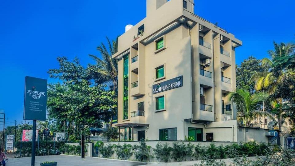 Hotel Ruchira Moonline Resto