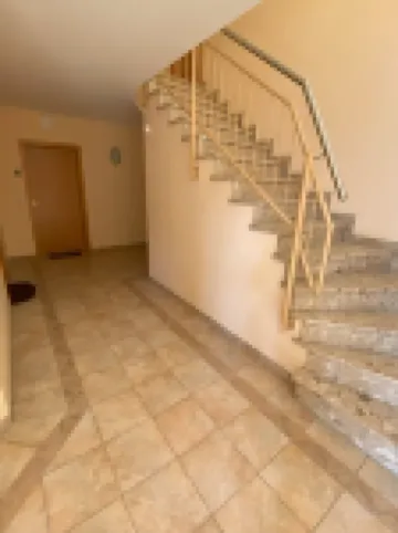 Right next to the nature reserve! Great for dogs and nature lovers