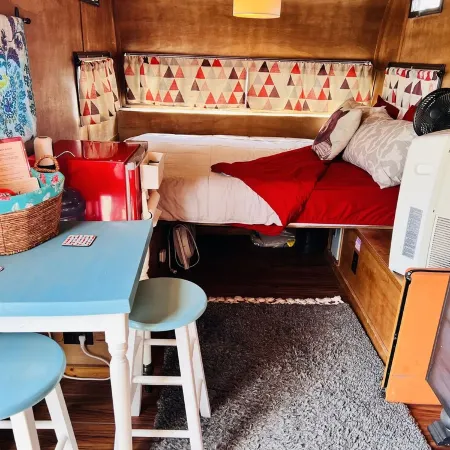 Willie Cleo, the Vintage Holiday Rambler in Walnut Springs