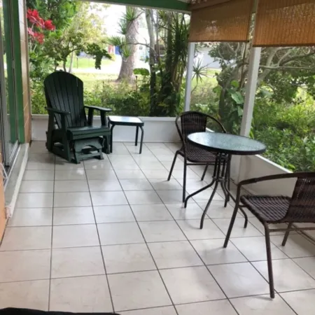 Cozy bungalow in charming Bay Point subdivision 2 minutes to Nokomis beach.