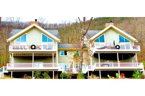 Riverrun Retreat Vacation Home -Multi Family/Group. Mt. Mitchell Views 사우스 토프트 호텔
