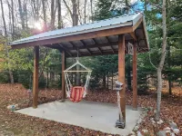 Charming 1-Bedroom Cabin, Quiet Neighborhood in Grand Marais, Pet Friendly