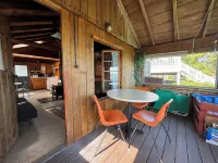 Beautiful Hubbard Lake Waterfront Cottage #2