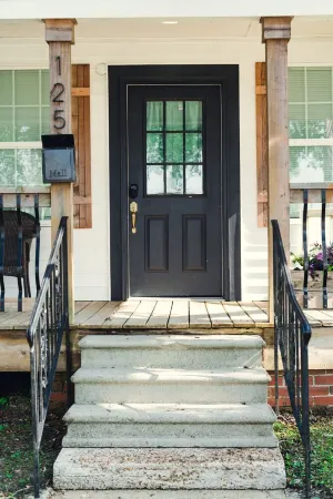 Downtown Cottage Getaway Отели рядом с достопримечательностью «Crying Eagle Brewing Company»