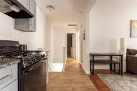 Spacious 4BR / Arcade & Games / LuxCafe / 2 King Beds / 30min to NYC