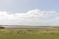 A luxurious unique and cosy off grid beach line  fully kitted cabin Hotels in Golspie