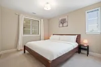 Spacious 3 Story Home • 4Br • Garage • Balcony • Sleeps 8 - 3-Star