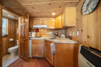 Trapper cabin